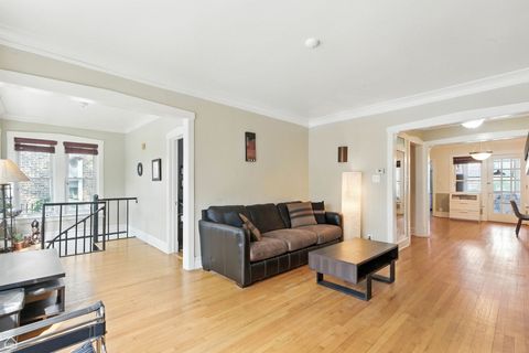 Tiny photo for 1626 W Highland Avenue #1W, Chicago, IL 60660 (MLS # 12435590)