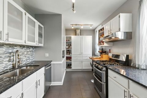 Tiny photo for 1626 W Highland Avenue #1W, Chicago, IL 60660 (MLS # 12435590)