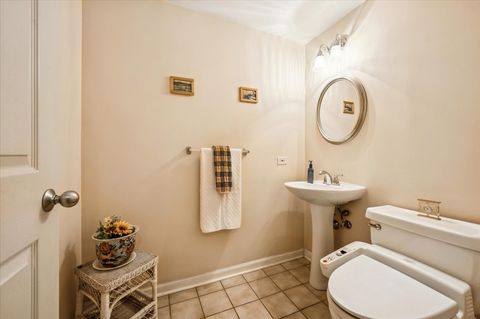 Tiny photo for 1200 S Federal Street #D, Chicago, IL 60605 (MLS # 12484664)