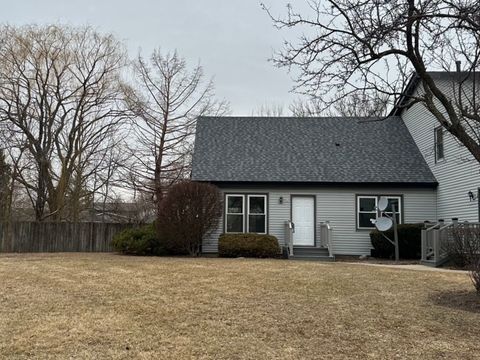 Photo of 1322 Croton Court #A, Aurora, IL 60506 (MLS # 12585805)