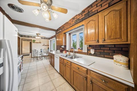 Tiny photo for 8231 W Berwyn Avenue, Chicago, IL 60656 (MLS # 12710865)