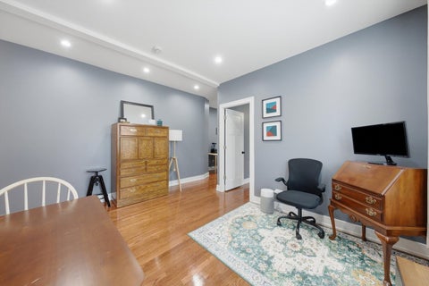 Tiny photo for 2212 E 70th Street #1B, Chicago, IL 60649 (MLS # 12714410)