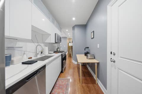 Tiny photo for 2212 E 70th Street #1B, Chicago, IL 60649 (MLS # 12714410)
