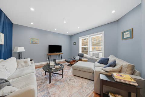 Tiny photo for 2212 E 70th Street #1B, Chicago, IL 60649 (MLS # 12714410)