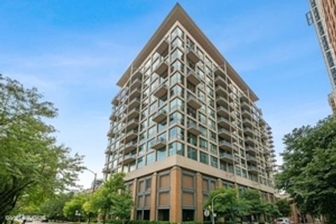 Photo of 125 E 13th Street #1012, Chicago, IL 60605 (MLS # 12618423)