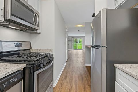 Tiny photo for 764 TERRACE Court #A, Elgin, IL 60120 (MLS # 12469044)