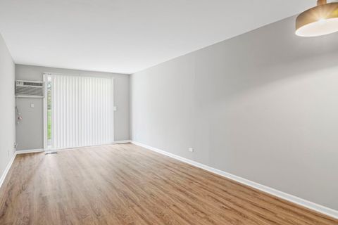 Tiny photo for 764 TERRACE Court #A, Elgin, IL 60120 (MLS # 12469044)