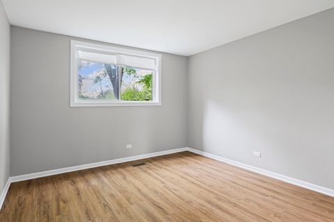 Tiny photo for 764 TERRACE Court #A, Elgin, IL 60120 (MLS # 12469044)