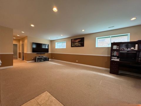 Tiny photo for 3349 N Paris Avenue, Chicago, IL 60634 (MLS # 12584534)