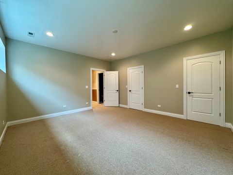 Tiny photo for 3349 N Paris Avenue, Chicago, IL 60634 (MLS # 12584534)