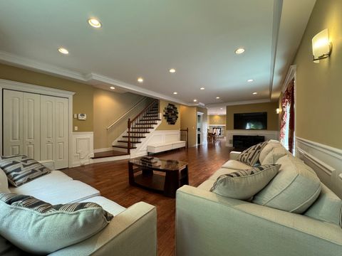 Tiny photo for 3349 N Paris Avenue, Chicago, IL 60634 (MLS # 12584534)