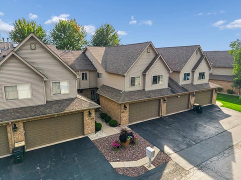 Photo of 814 W IL Route 173 #814, Antioch, IL 60002 (MLS # 12746748)