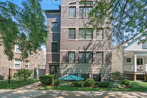 Photo of 4341 N Mozart Street #1, Chicago, IL 60618 (MLS # 12642063)