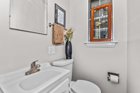 Tiny photo for 415 Ashland Avenue, Evanston, IL 60202 (MLS # 12733130)