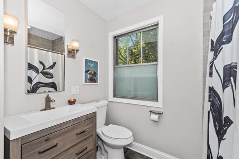 Tiny photo for 415 Ashland Avenue, Evanston, IL 60202 (MLS # 12733130)