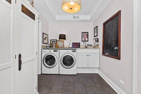 Tiny photo for 415 Ashland Avenue, Evanston, IL 60202 (MLS # 12733130)