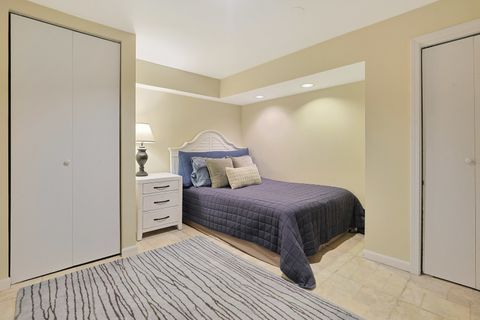 Tiny photo for 2611 Lake Avenue, Wilmette, IL 60091 (MLS # 12550965)