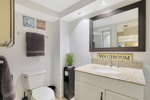 Tiny photo for 2611 Lake Avenue, Wilmette, IL 60091 (MLS # 12550965)