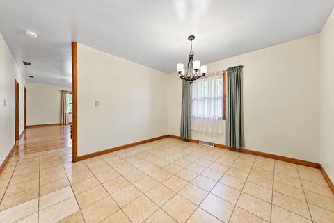 Tiny photo for 129 Oakview Drive, New Lenox, IL 60451 (MLS # 12778643)