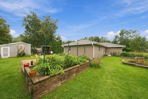 Tiny photo for 129 Oakview Drive, New Lenox, IL 60451 (MLS # 12778643)