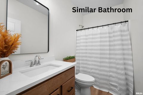 Tiny photo for 4727 WILLOW Circle, Davenport, IA 52806 (MLS # QC4269995)