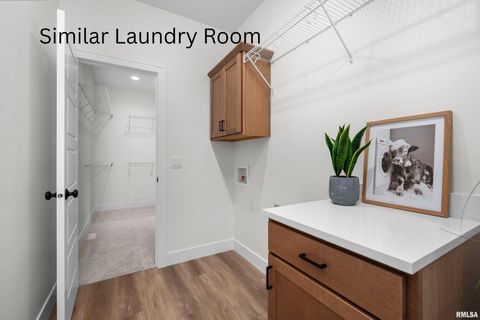 Tiny photo for 4727 WILLOW Circle, Davenport, IA 52806 (MLS # QC4269995)