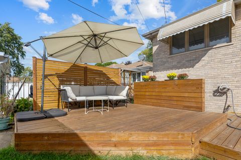 Tiny photo for 4828 N Newcastle Avenue, Chicago, IL 60656 (MLS # 12486628)