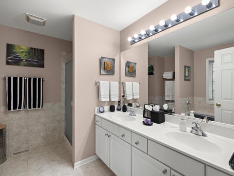 Tiny photo for 1024 N Earls Court, Palatine, IL 60067 (MLS # 12764851)