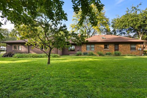 Tiny photo for 2347 Spruce Road, Homewood, IL 60430 (MLS # 12490352)