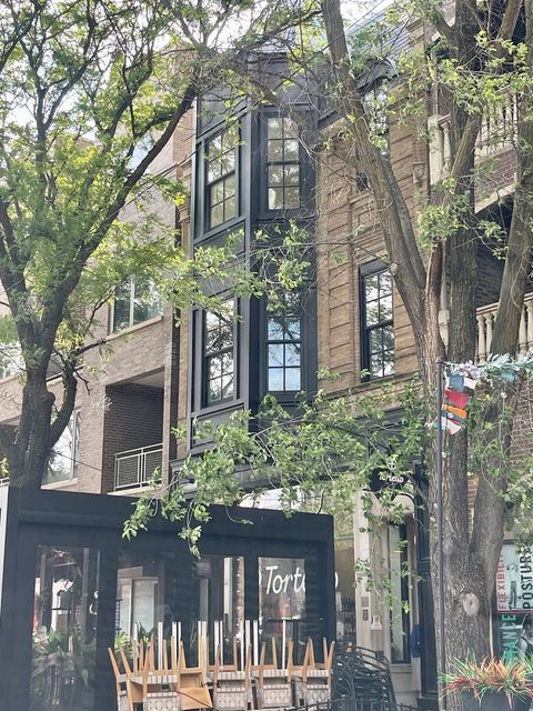 1746 W DIVISION Street 3 Chicago IL 60622