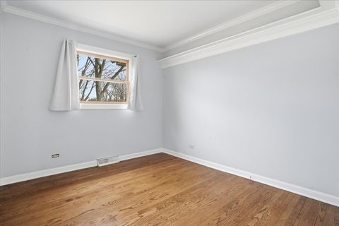 Tiny photo for 509 Bonniebrook Avenue, Mundelein, IL 60060 (MLS # 12574074)