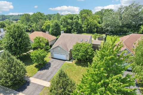 Tiny photo for 3616 Creekside Court, Winthrop Harbor, IL 60096 (MLS # 12462466)