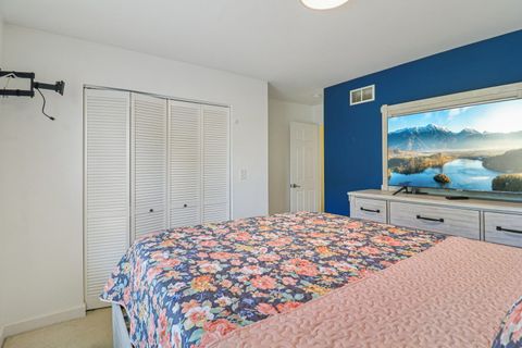 Tiny photo for 3616 Creekside Court, Winthrop Harbor, IL 60096 (MLS # 12462466)