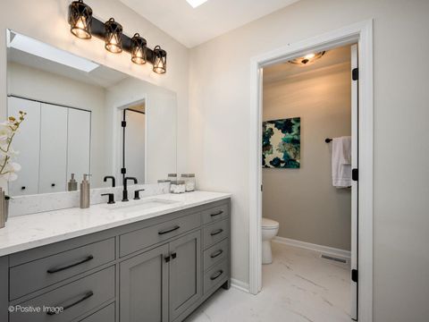 Tiny photo for 18036 Vista Drive, Country Club Hills, IL 60478 (MLS # 12535288)