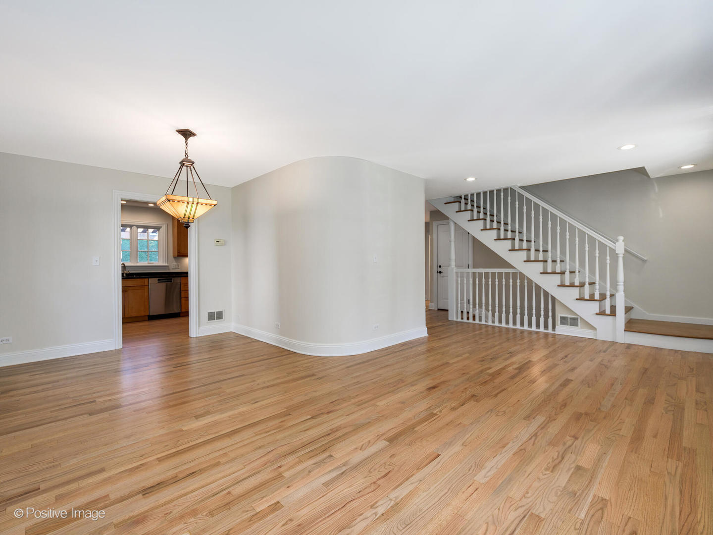 314 W Wing Street