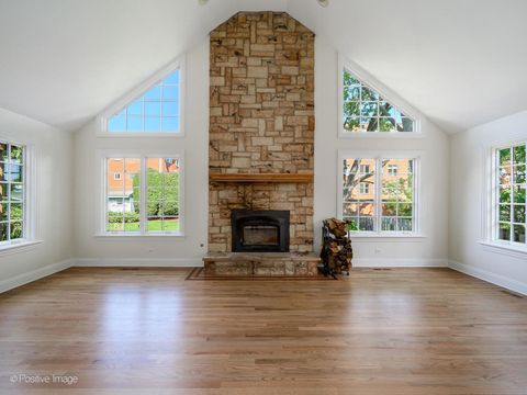 Tiny photo for 314 W Wing Street, Arlington Heights, IL 60005 (MLS # 12485387)