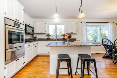 Tiny photo for 481 Pleasant Hill Road, Frankfort, IL 60423 (MLS # 12485817)