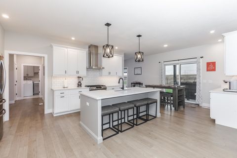 Tiny photo for 5104 Finlen Lane, Bloomington, IL 61705 (MLS # 12519772)