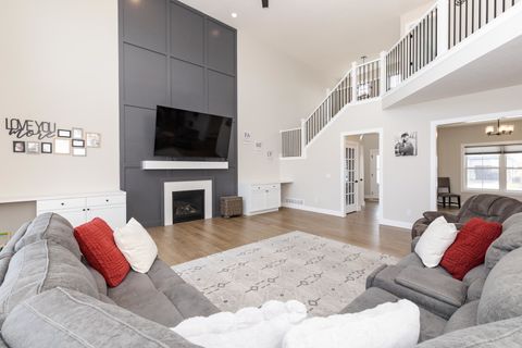 Tiny photo for 5104 Finlen Lane, Bloomington, IL 61705 (MLS # 12519772)