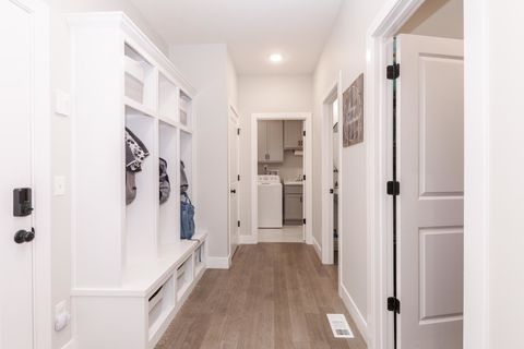 Tiny photo for 5104 Finlen Lane, Bloomington, IL 61705 (MLS # 12519772)