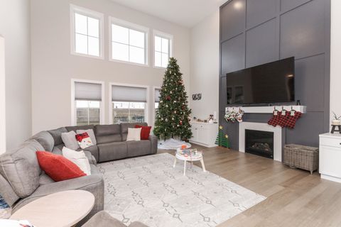 Tiny photo for 5104 Finlen Lane, Bloomington, IL 61705 (MLS # 12519772)