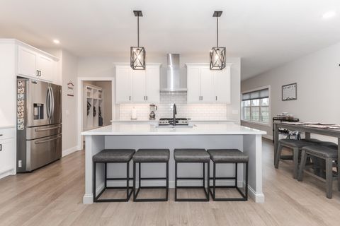 Tiny photo for 5104 Finlen Lane, Bloomington, IL 61705 (MLS # 12519772)