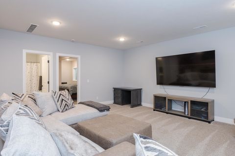 Tiny photo for 5104 Finlen Lane, Bloomington, IL 61705 (MLS # 12519772)