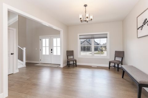 Tiny photo for 5104 Finlen Lane, Bloomington, IL 61705 (MLS # 12519772)