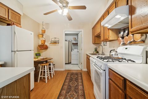 Tiny photo for 1027 Courtland Drive #1027, Buffalo Grove, IL 60089 (MLS # 12499464)