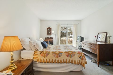 Tiny photo for 1027 Courtland Drive #1027, Buffalo Grove, IL 60089 (MLS # 12499464)