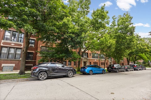 Tiny photo for 5133 S Greenwood Avenue #1, Chicago, IL 60615 (MLS # 12716083)