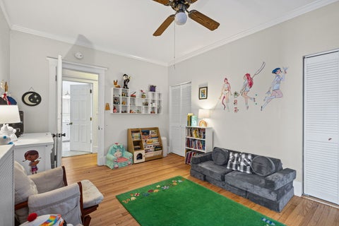 Tiny photo for 5133 S Greenwood Avenue #1, Chicago, IL 60615 (MLS # 12716083)