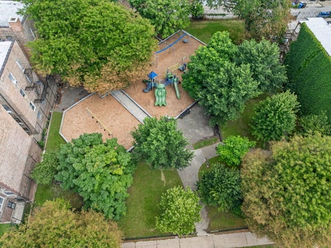 Tiny photo for 5133 S Greenwood Avenue #1, Chicago, IL 60615 (MLS # 12716083)