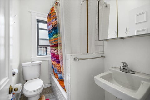 Tiny photo for 5133 S Greenwood Avenue #1, Chicago, IL 60615 (MLS # 12716083)